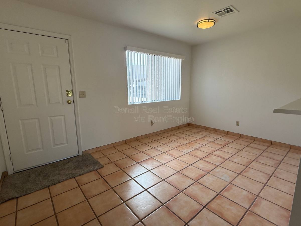 Townhouse for rent at 611 W 13th St, Tempe, AZ 85281