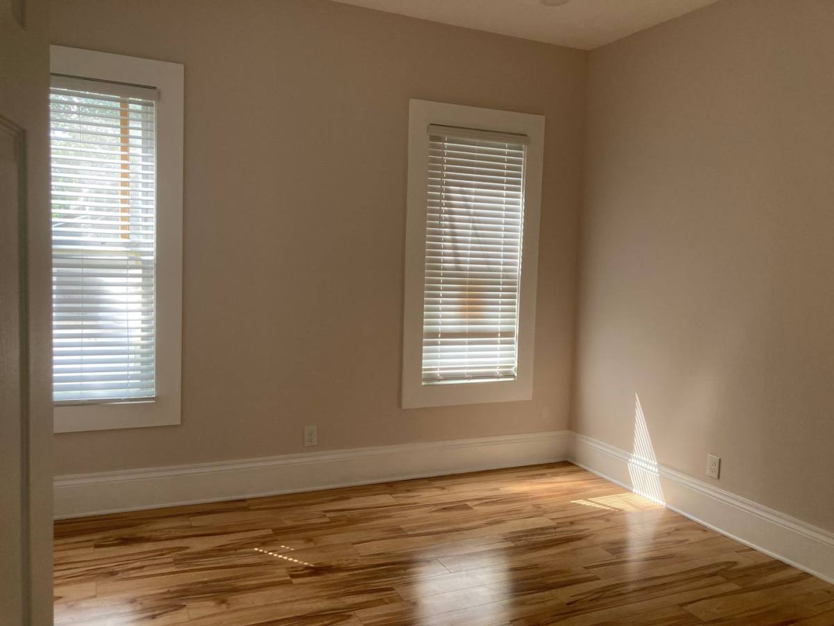 Apartment for rent at 6701 Madison Ave, Cleveland, OH 44102