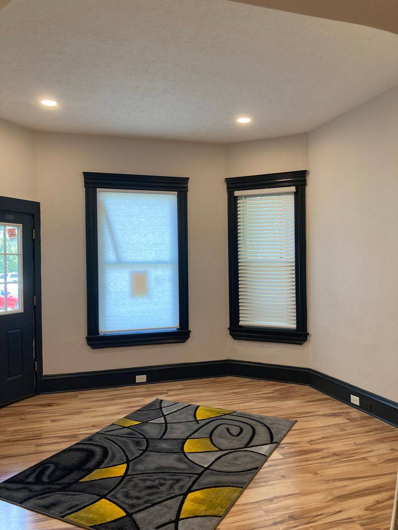 Apartment for rent at 6701 Madison Ave, Cleveland, OH 44102