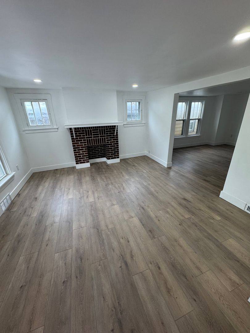 House for rent at 1148 E St, Pittsburgh, PA 15221