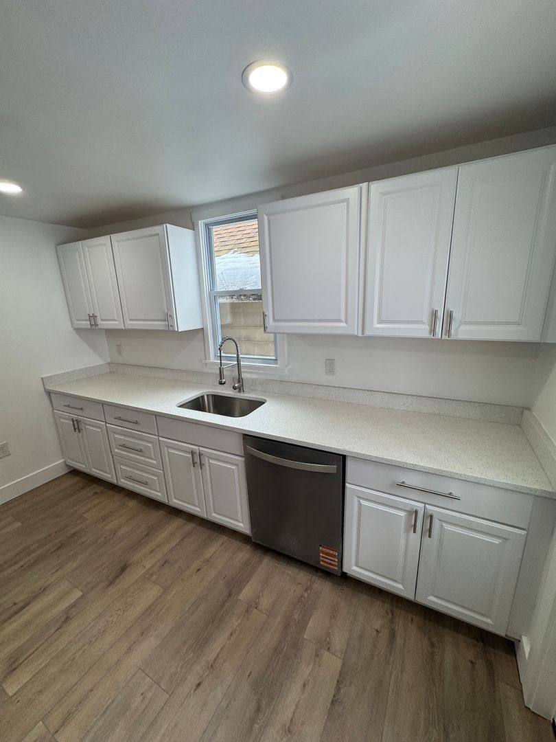 House for rent at 1148 E St, Pittsburgh, PA 15221