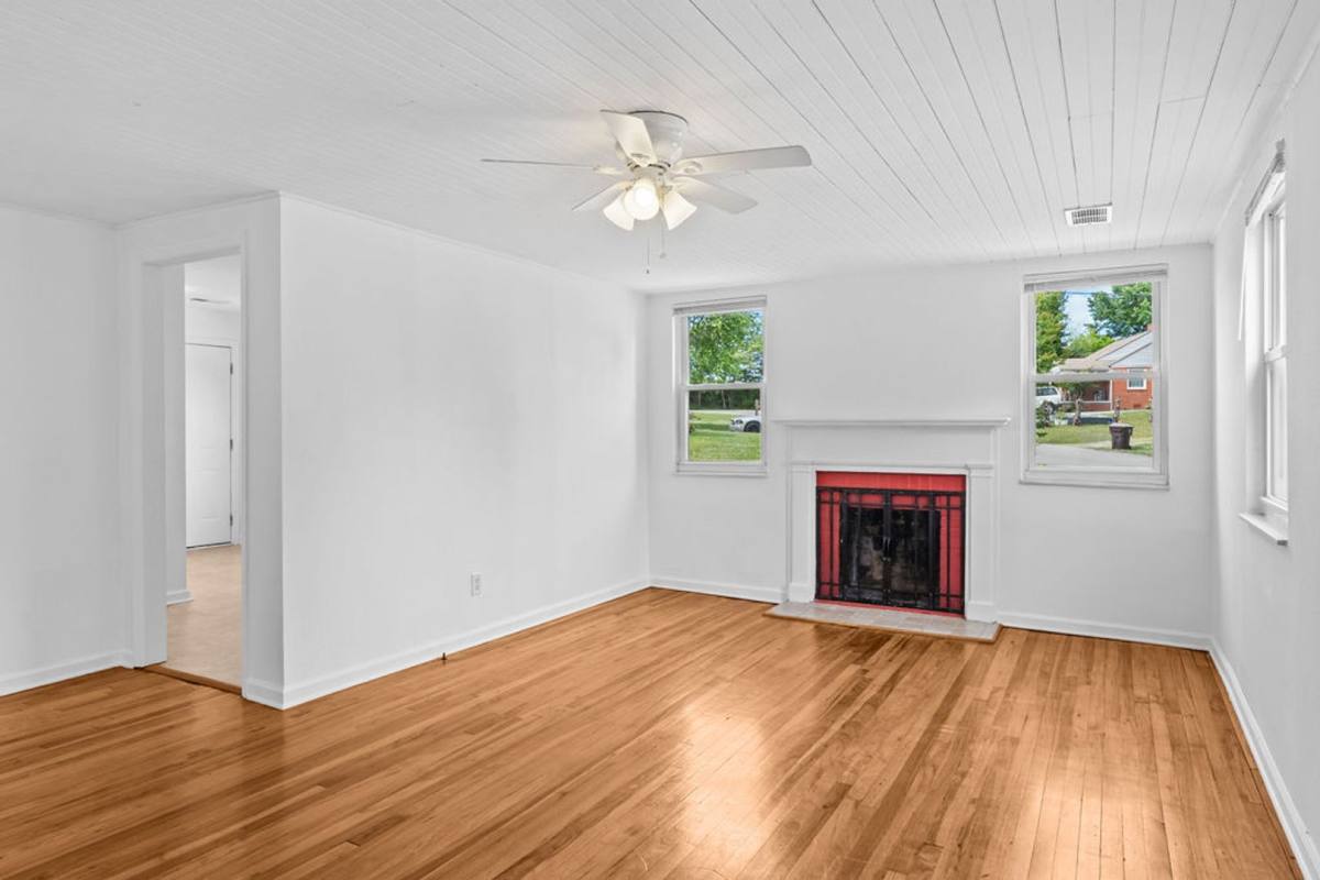 House for rent at 1835 Dalton St, Alcoa, TN 37701