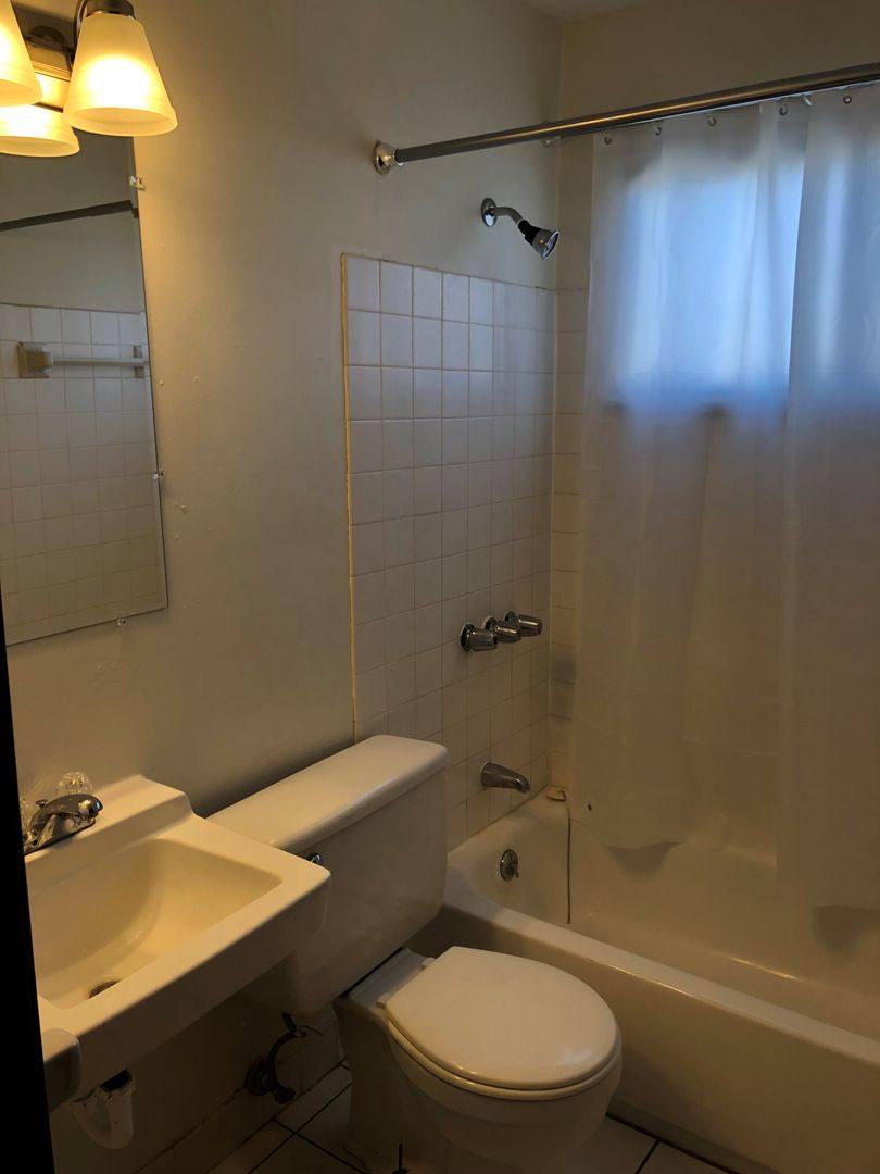 Apartment for rent at 2655 Colfax Ave S, Minneapolis, MN 55408