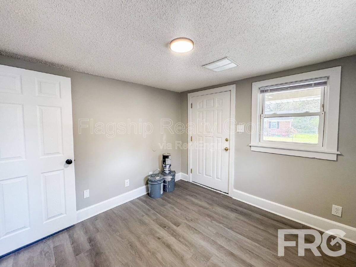 Apartment for rent at 600 Howell St #A, Greenville, NC 27834
