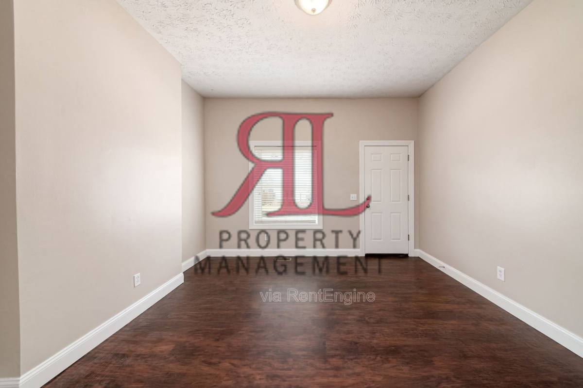 Apartment for rent at 282 S Ohio Ave, Columbus, OH 43205