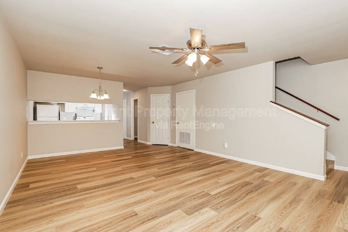 Apartment for rent at 7802 Richard Frank Way #2, San Antonio, TX 78240