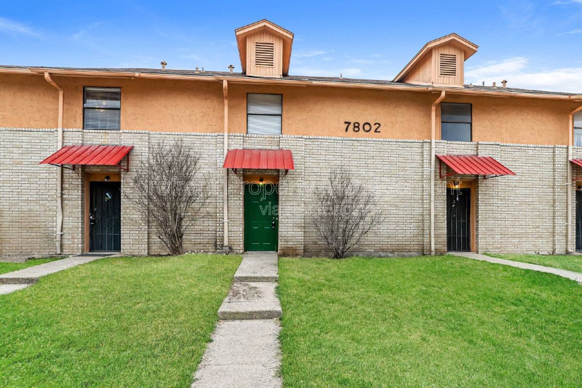 Apartment for rent at 7802 Richard Frank Way #2, San Antonio, TX 78240