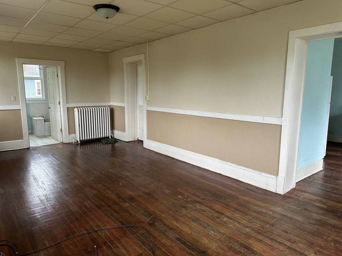 Apartment for rent at 705 E Grand Ave, Eau Claire, WI 54701