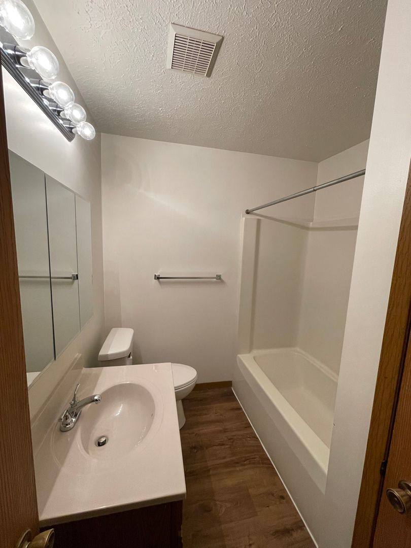 Apartment for rent at 435 S Silverwood Lane, Goshen, IN 46526