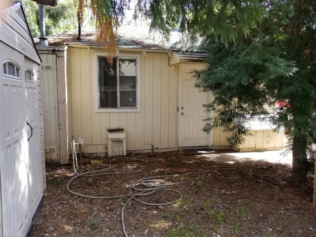 House for rent at 332 W 20th St, Chico, CA 95928