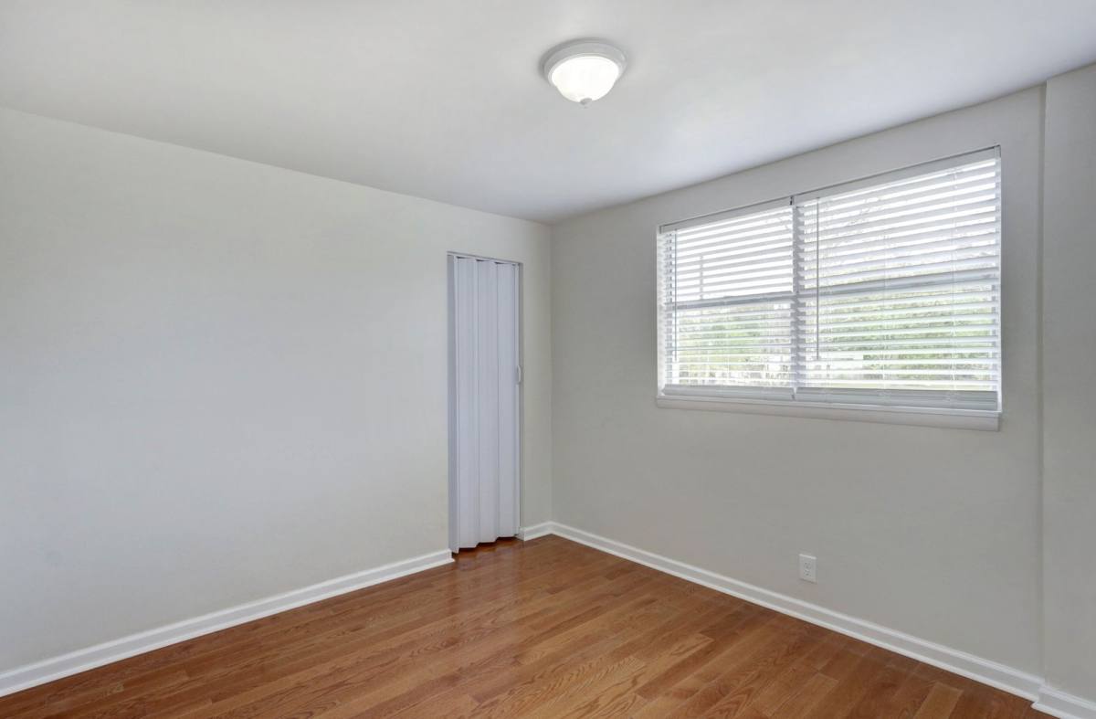 Apartment for rent at 737 E Gwinnett St, Savannah, GA 31401