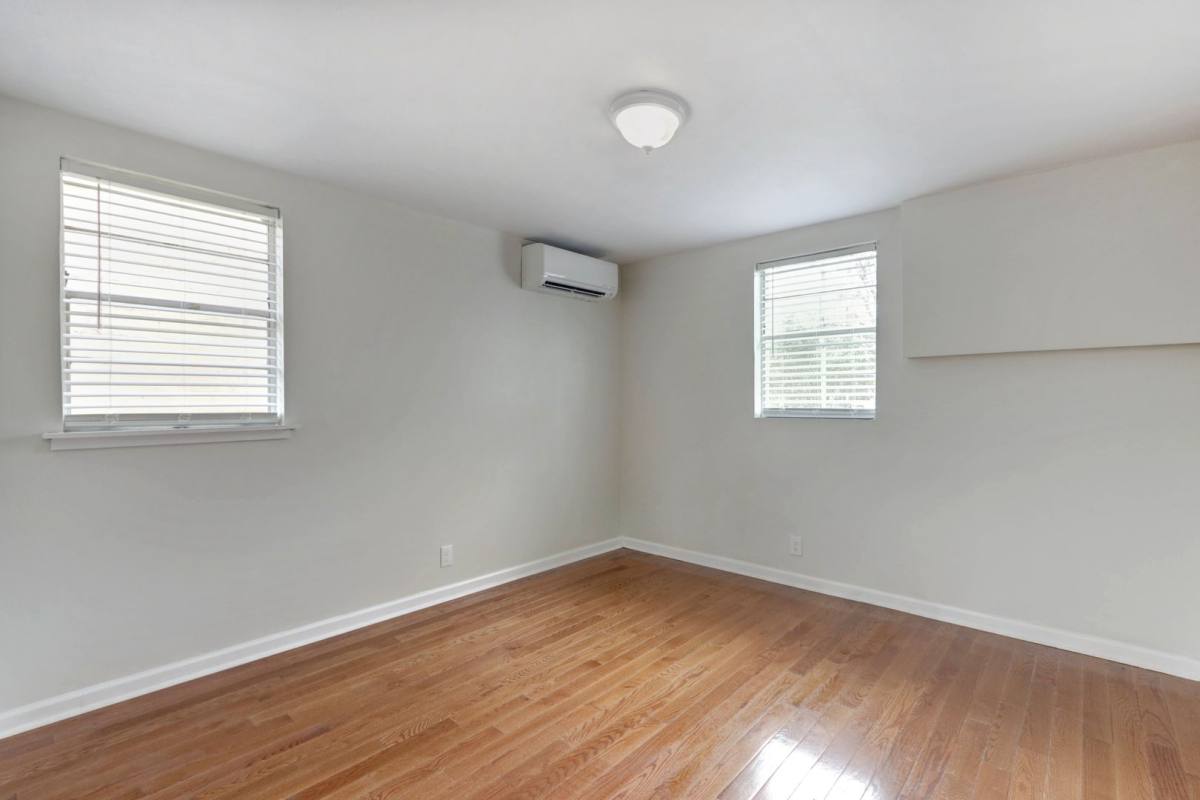 Apartment for rent at 737 E Gwinnett St, Savannah, GA 31401