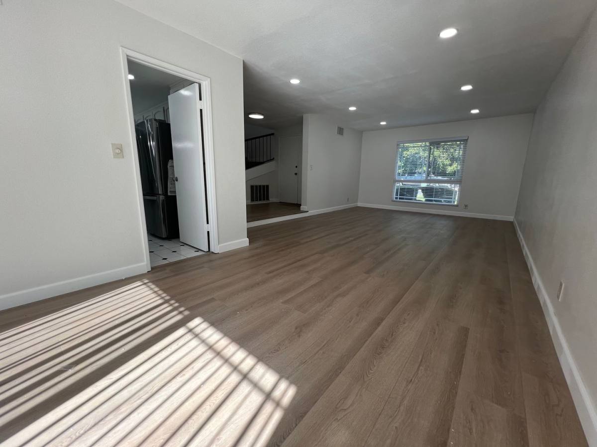 House for rent at 19806 Strathern St, Winnetka, CA 91306
