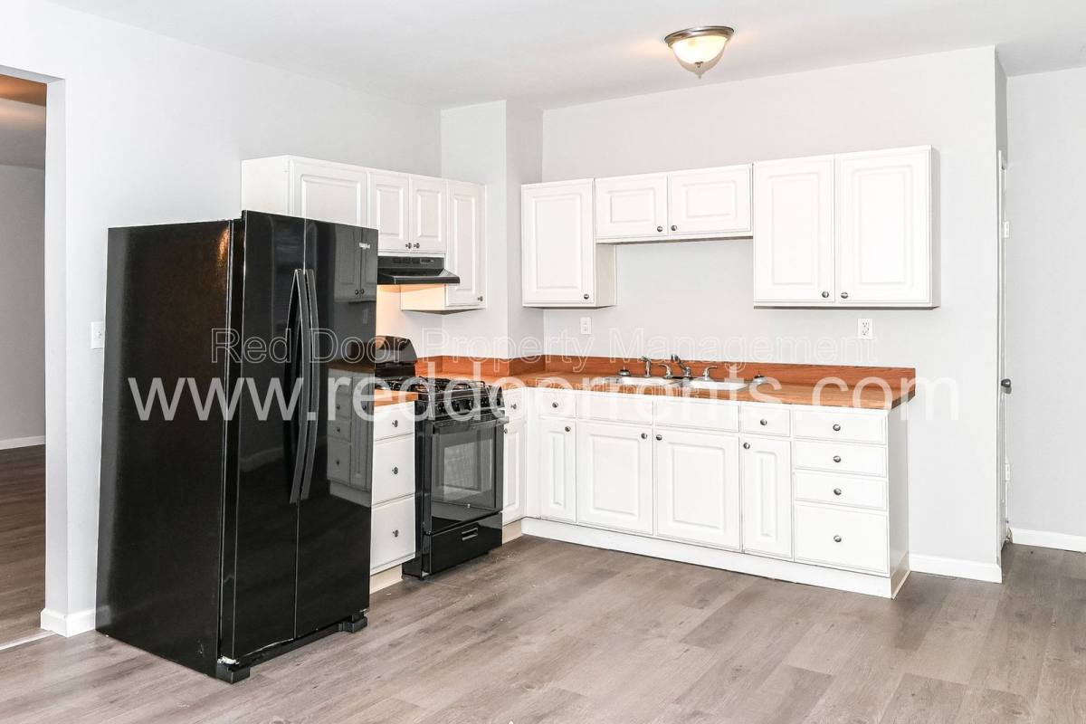 House for rent at 3207 N Arsenal Ave, Indianapolis, IN 46218