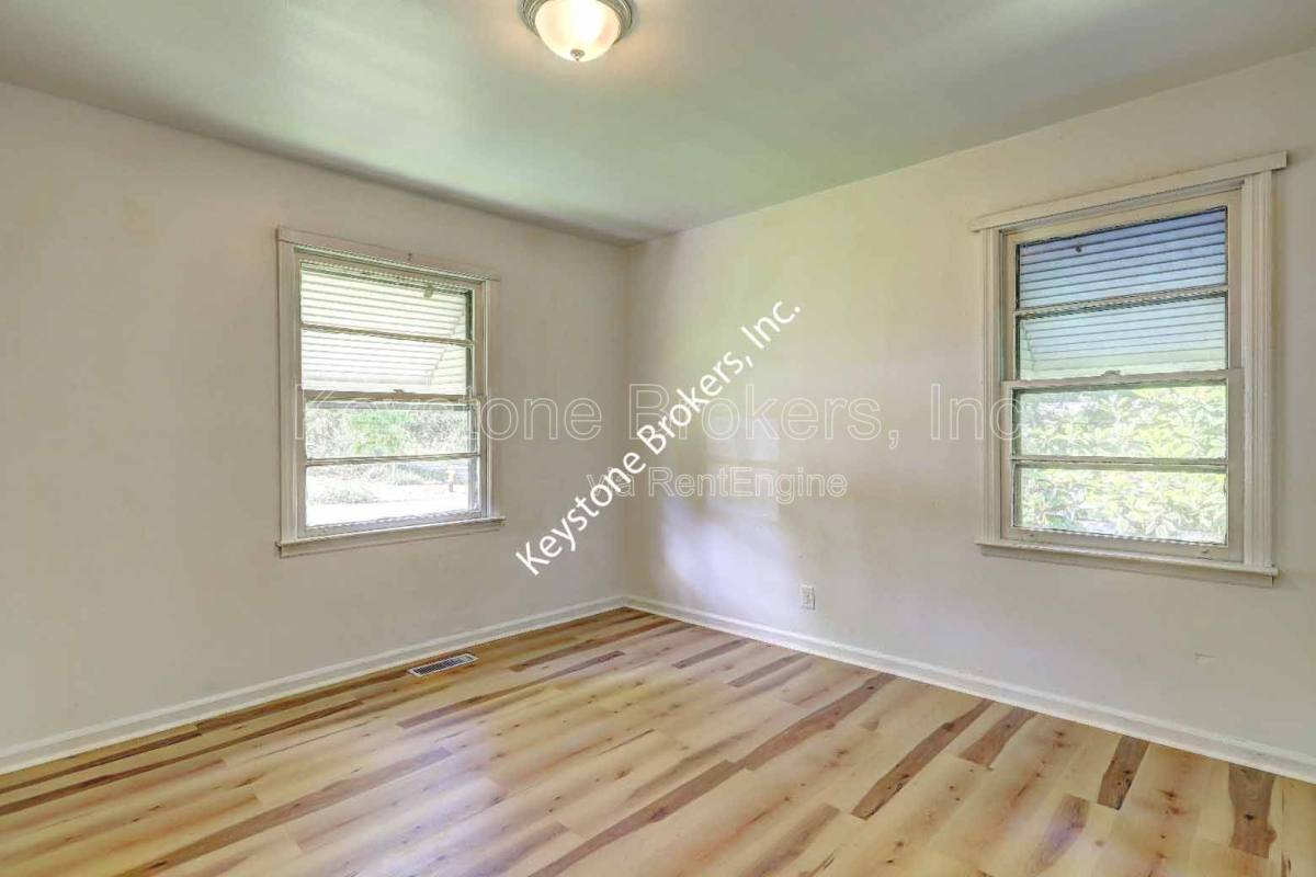 Apartment for rent at 3495 Charleston Circle, Macon, GA 31204