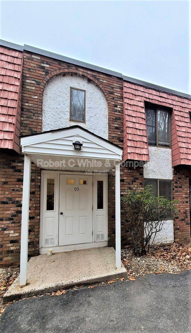 Condo for rent at 95 Woodsedge Dr #3C, Newington, CT 06111