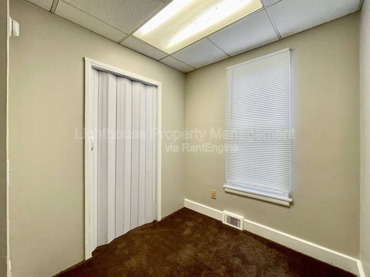Apartment for rent at 1633 Peck St #1, Muskegon, MI 49441