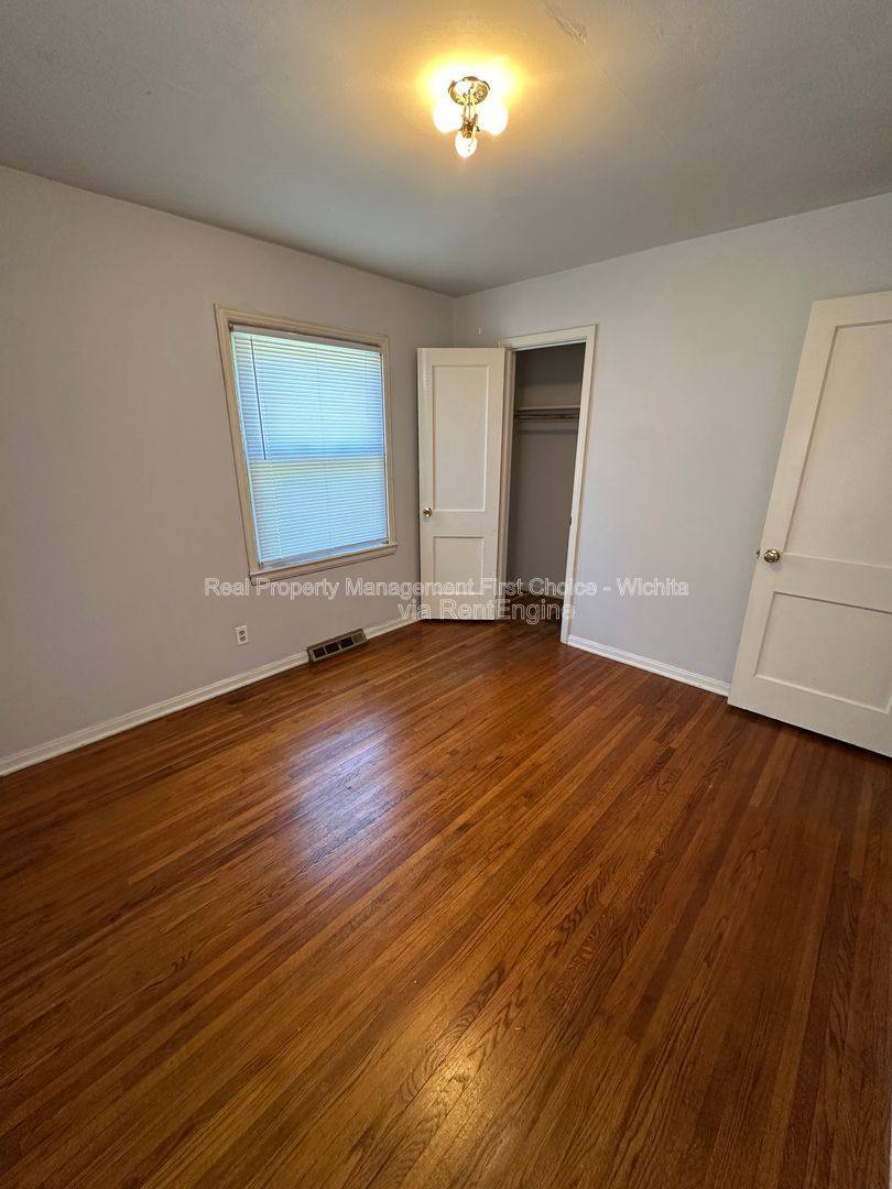 House for rent at 2448 E Aloma St, Wichita, KS 67211