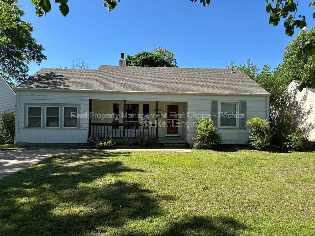 House for rent at 2448 E Aloma St, Wichita, KS 67211