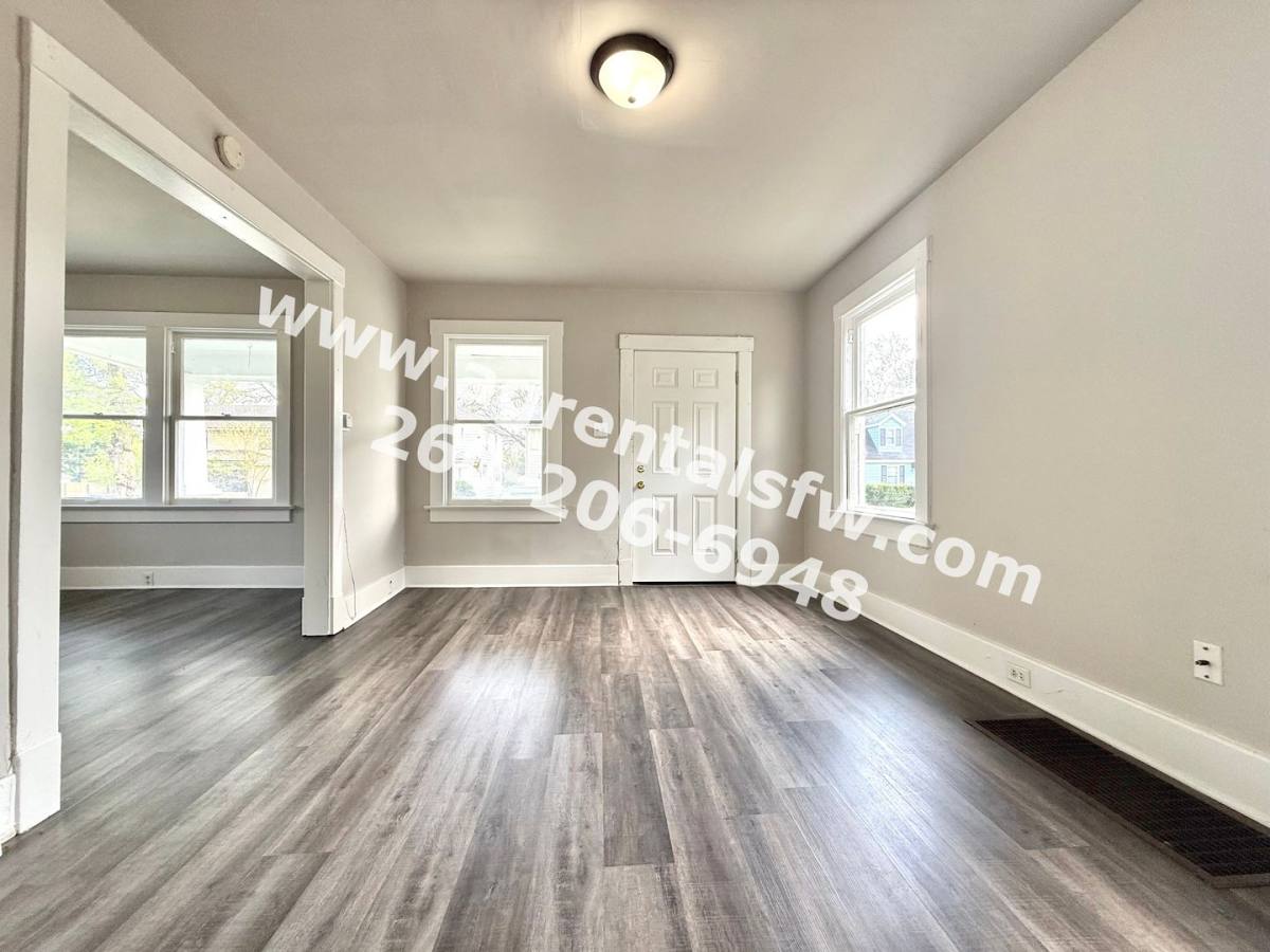 House for rent at 1023 Hamilton Ave, Fort Wayne, IN 46806