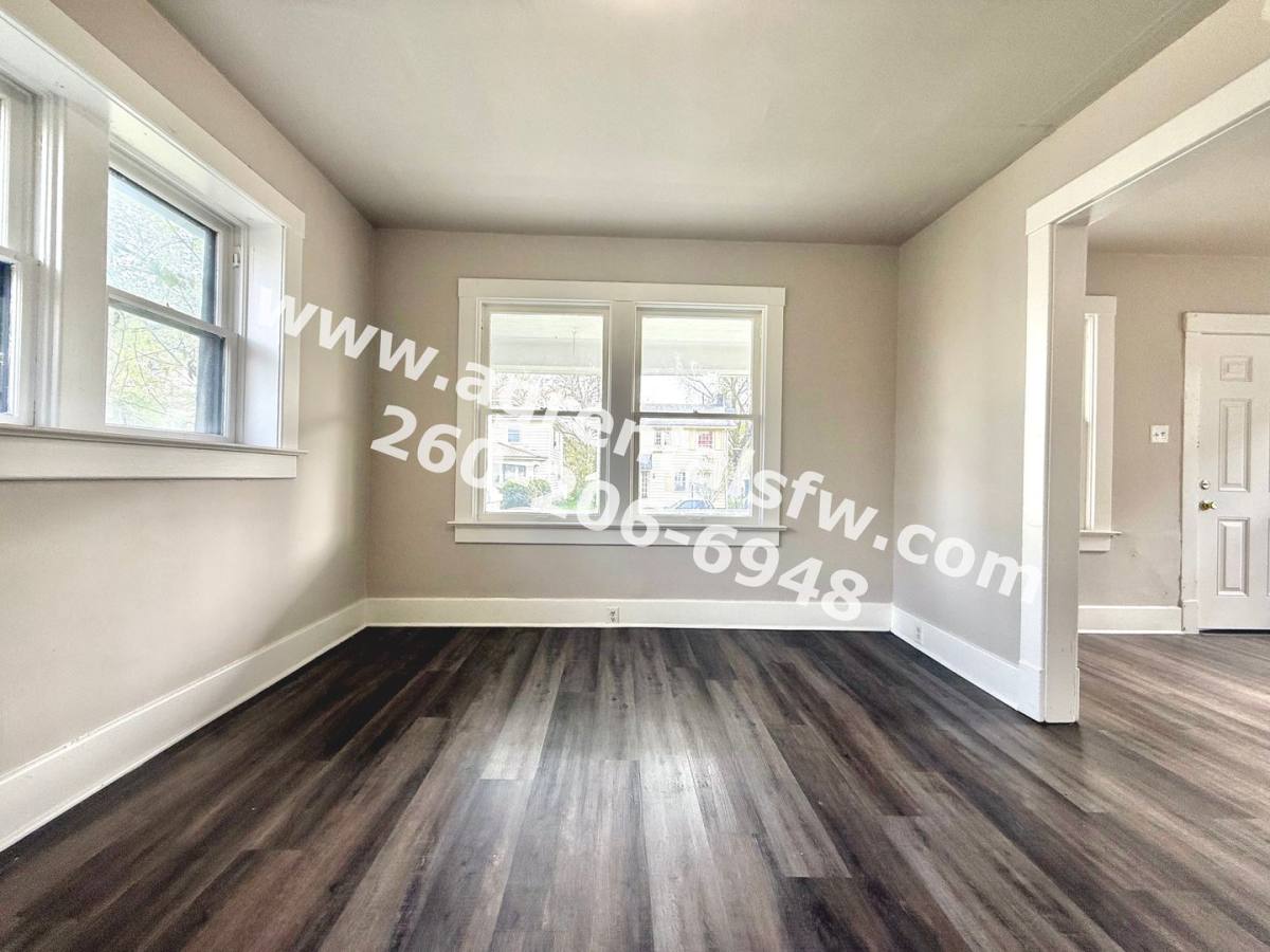 House for rent at 1023 Hamilton Ave, Fort Wayne, IN 46806