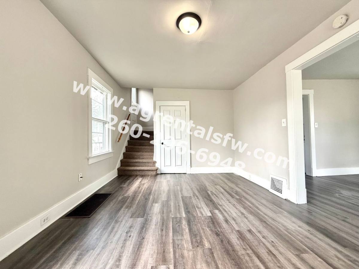 House for rent at 1023 Hamilton Ave, Fort Wayne, IN 46806