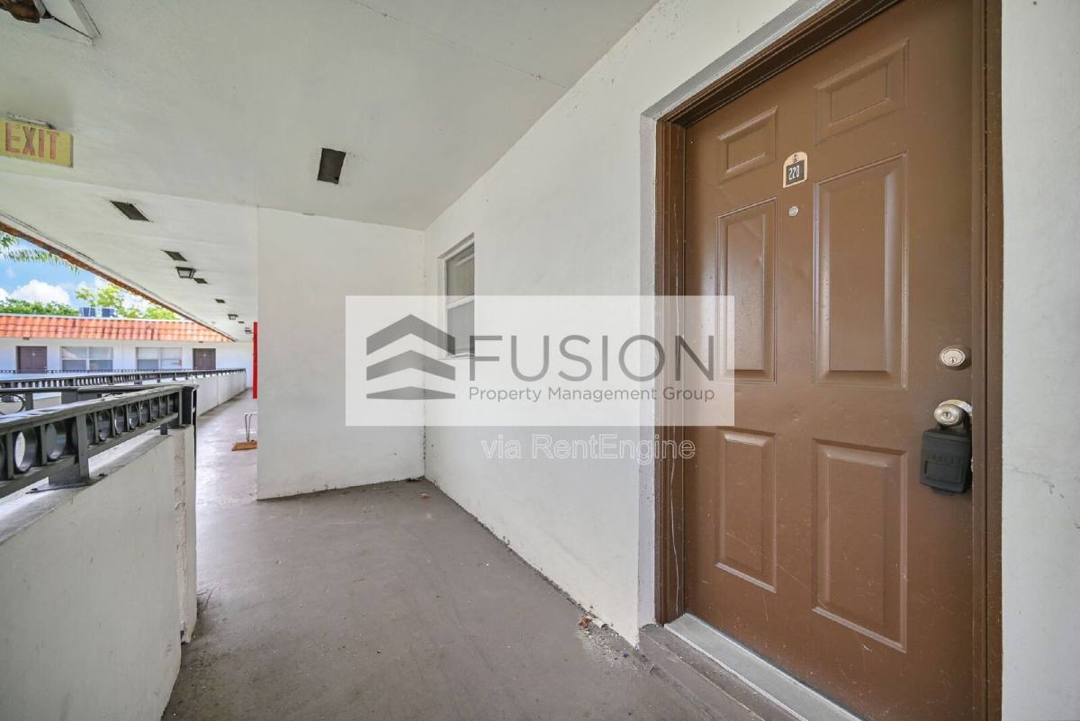 Apartment for rent at 400 NW 65th Ave #220, Pompano Beach, FL 33063