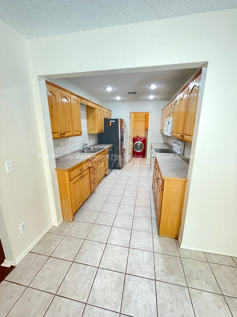 House for rent at 1904 SW Spruce Rd, Bentonville, AR 72712
