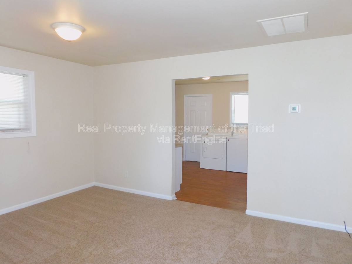 Apartment for rent at 2118 Everitt St #K, Greensboro, NC 27401