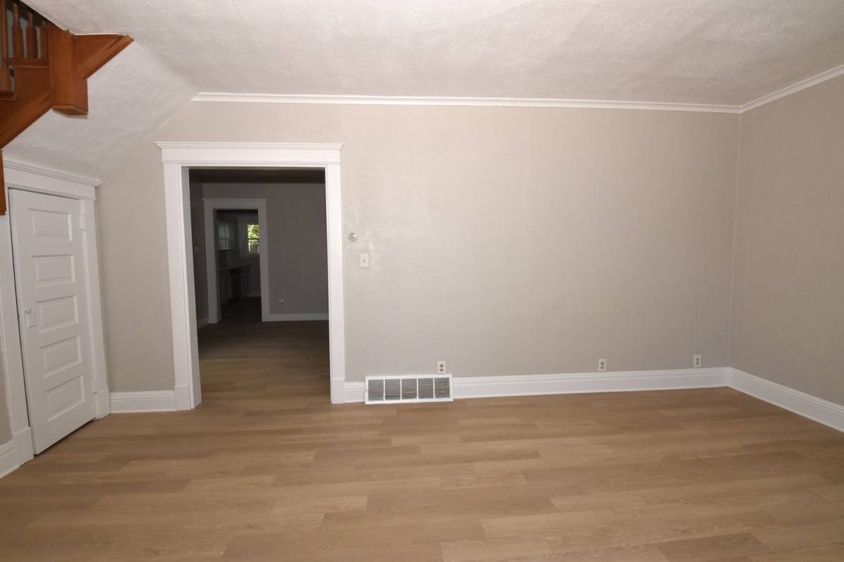 House for rent at 911 E Washington St, South Bend, IN 46617