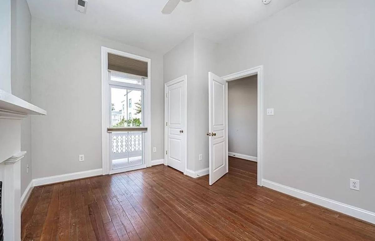 Apartment for rent at 513 S Laurel St, Richmond, VA 23220