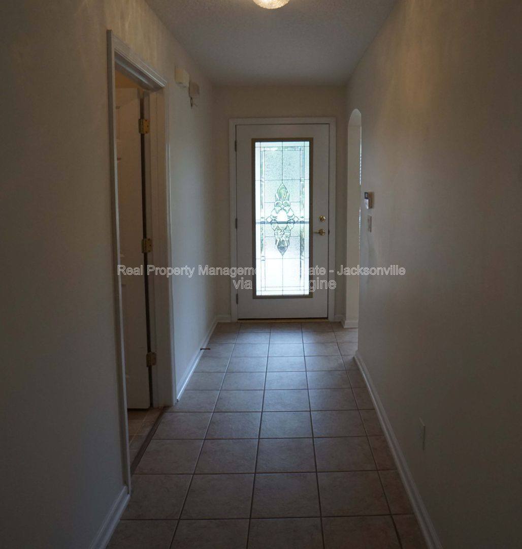 House for rent at 1721 Keswick Rd, Saint Augustine, FL 32084