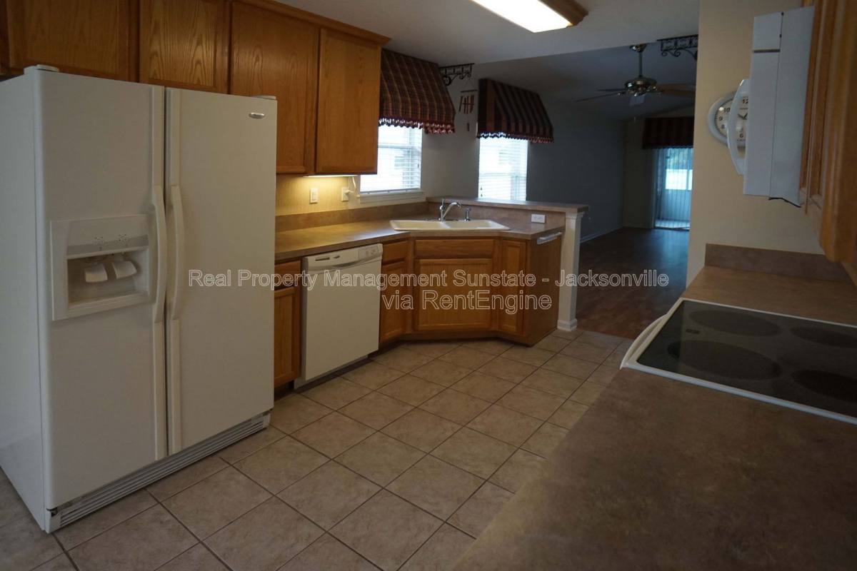House for rent at 1721 Keswick Rd, Saint Augustine, FL 32084