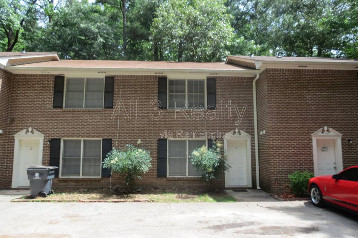 Apartment for rent at 310 S Jeff Davis Dr #3, Fayetteville, GA 30215