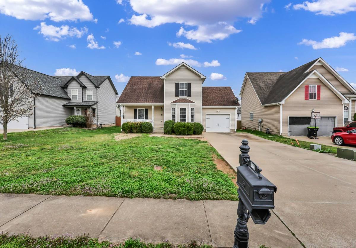 House for rent at 3723 Suiter Rd, Clarksville, TN 37042