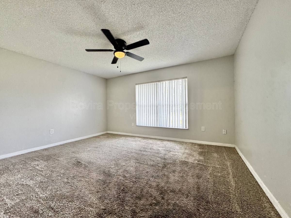 Apartment for rent at 929 Louisiana Ave, Saint Cloud, FL 34769