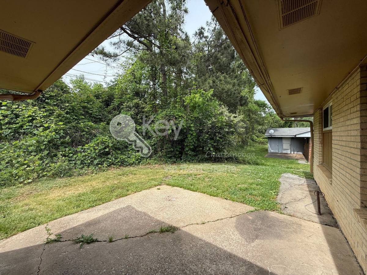 Apartment for rent at 3973 Teakwood Dr, Chattanooga, TN 37416