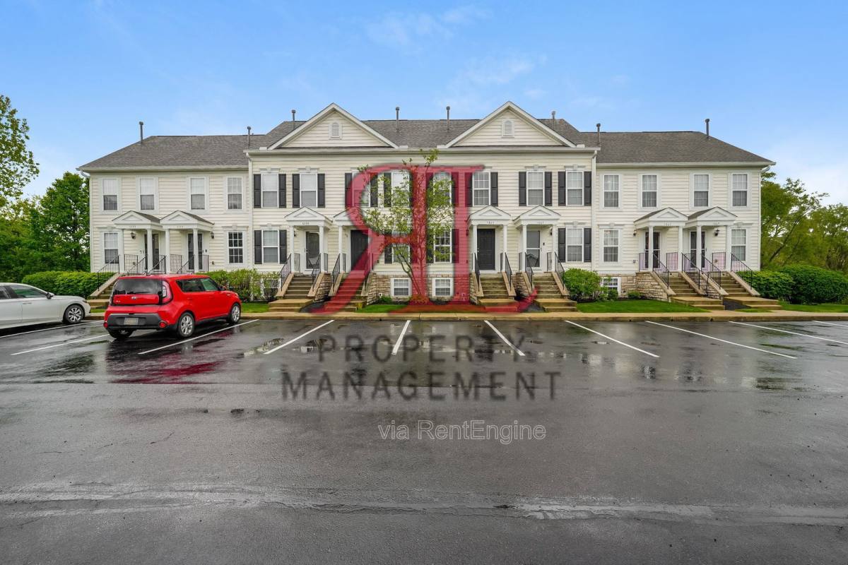 Townhouse for rent at 5807 Bridgehampton Dr, New Albany, OH 43054