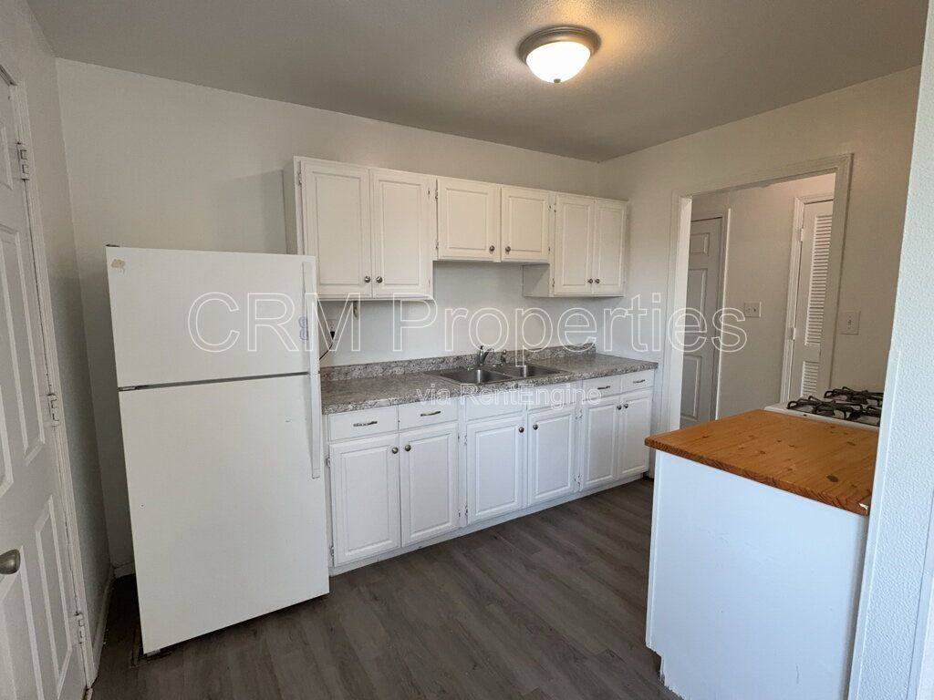 Apartment for rent at 1411 N Courtland Ave, Kokomo, IN 46901