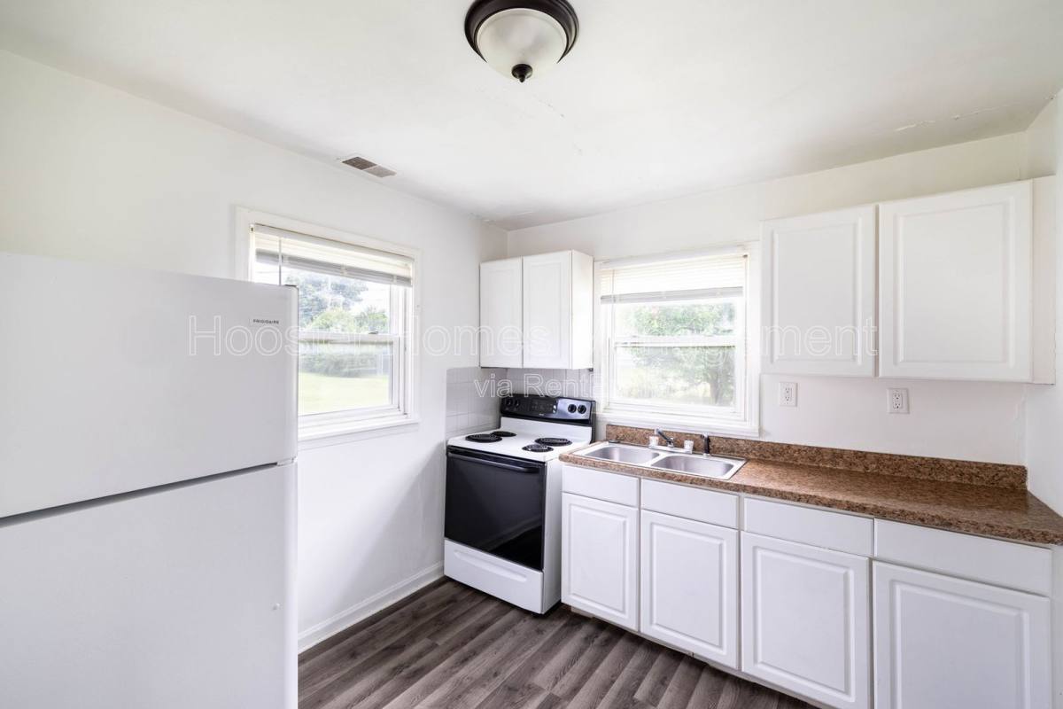 Apartment for rent at 6119 Nimitz Dr, Indianapolis, IN 46219