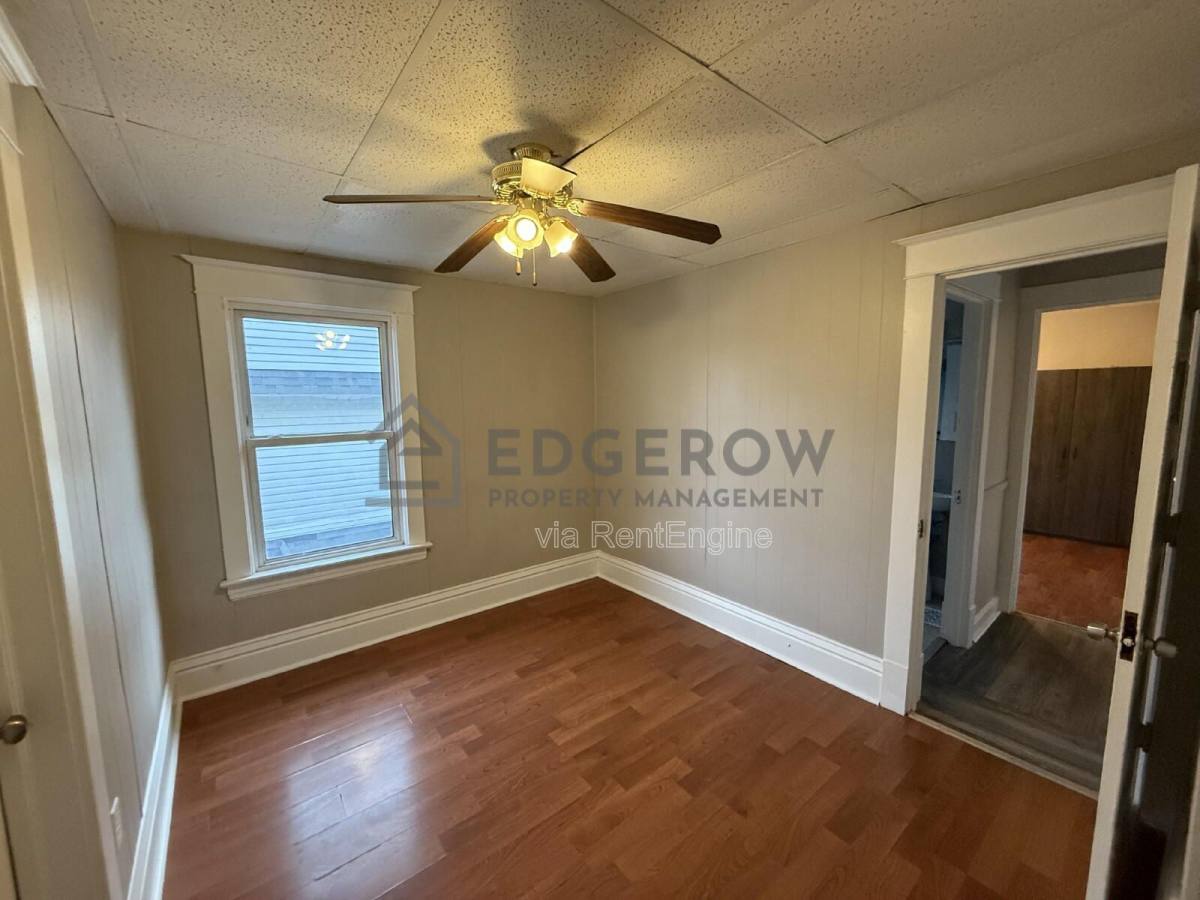 Apartment for rent at 1038 Lafayette Ave SE, Grand Rapids, MI 49507