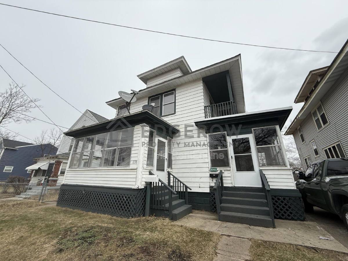 Apartment for rent at 1038 Lafayette Ave SE, Grand Rapids, MI 49507