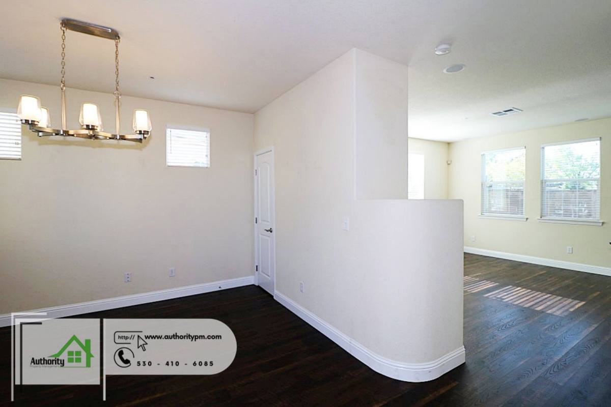 House for rent at 1995 Lugano Trail, Redding, CA 96003