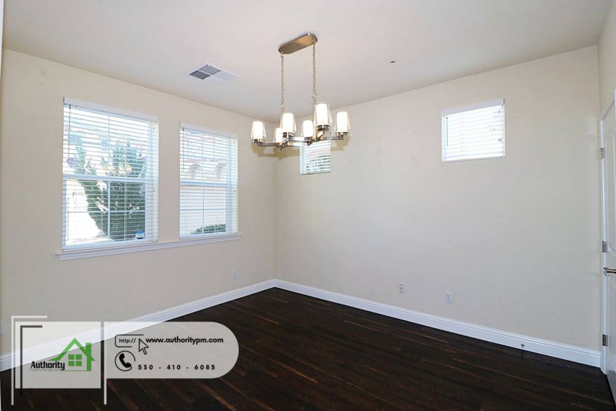 House for rent at 1995 Lugano Trail, Redding, CA 96003
