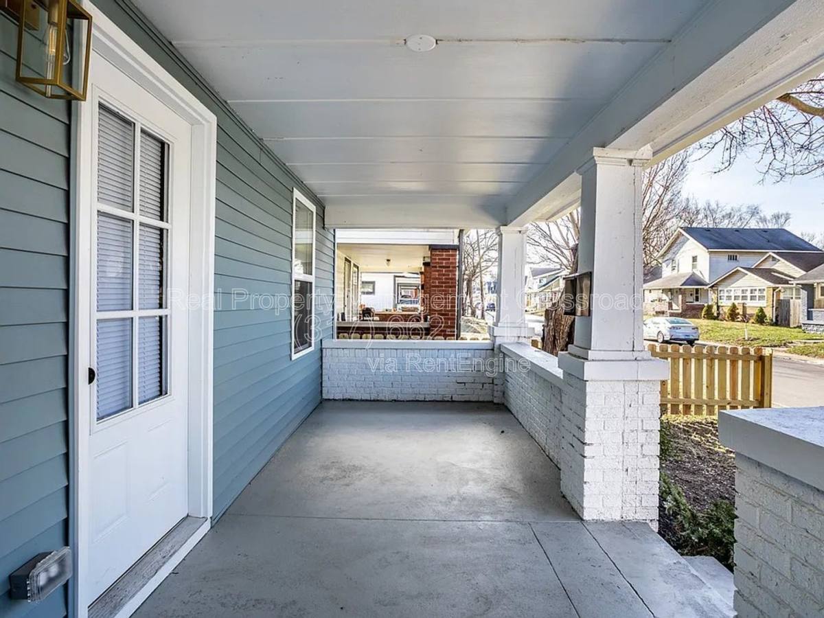 House for rent at 849 N Oakland Ave, Indianapolis, IN 46201