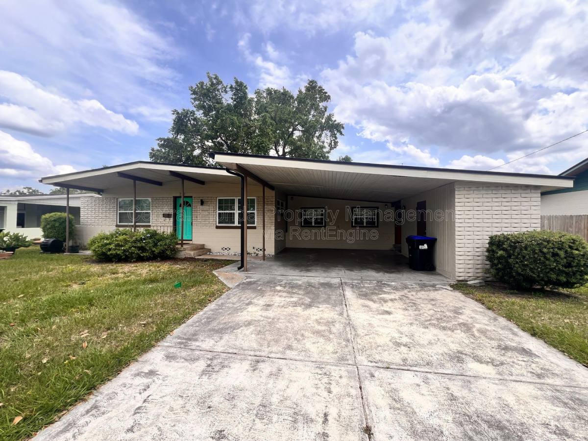 House for rent at 722 Baltimore Dr, Orlando, FL 32810