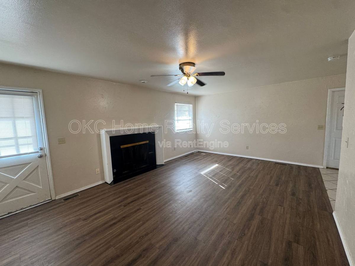Apartment for rent at 3600 Willow Springs Dr, Oklahoma City, OK 73112