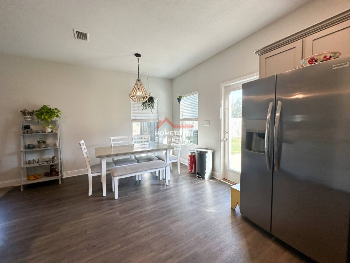 House for rent at 3613 Conley Dr, Cantonment, FL 32533