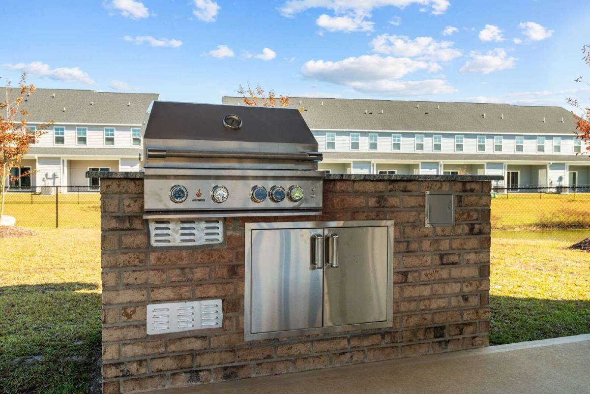 Townhouse for rent at 2646 Virginia Mae Lane, Winterville, NC 28590