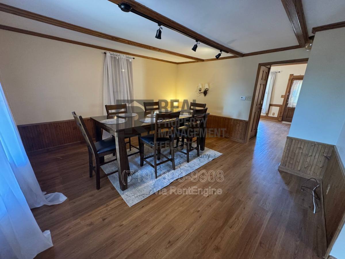 House for rent at 512 W 10th St, Pueblo, CO 81003